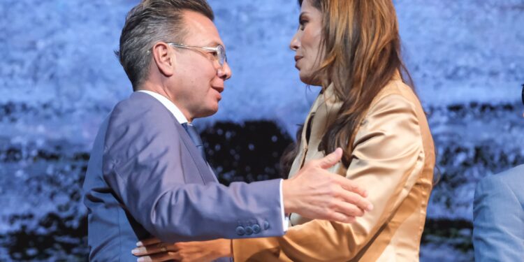 Cada vez más claro el distanciamiento entre Lemus y Verónica Delgadillo