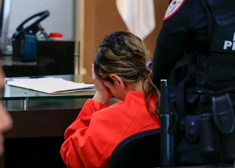 Vinculan a Roxana N por muerte de niño Vicente