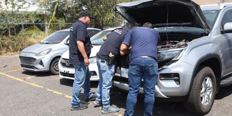 Capacitan a policías de Jalisco en identificación vehicular