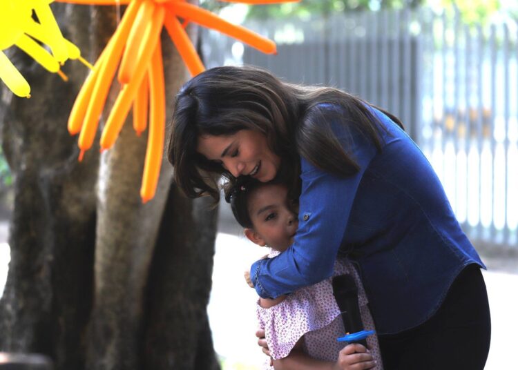 Vero Delgadillo celebra a las infancias con una jornada llena de juegos, música y unión familiar