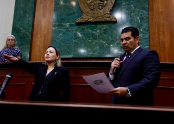 Yeraldine Bonilla asume gubernatura interina en Sinaloa