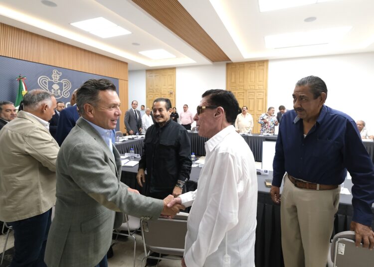 Reafirma Pablo Lemus diálogo permanente con las y los trabajadores de Jalisco
