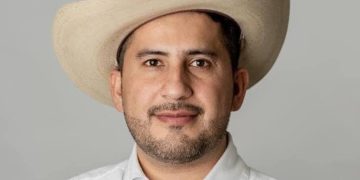 Diputado de Michoacán pide ayuda al FBI por el caso Carlos Manzo