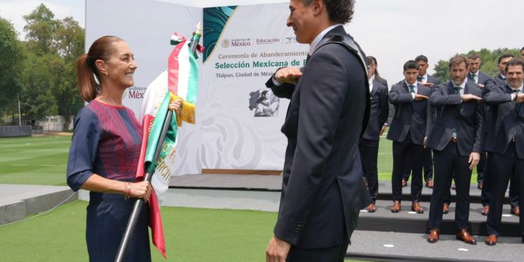 Sheinbaum abandera a la Selección México rumbo al Mundial 2026