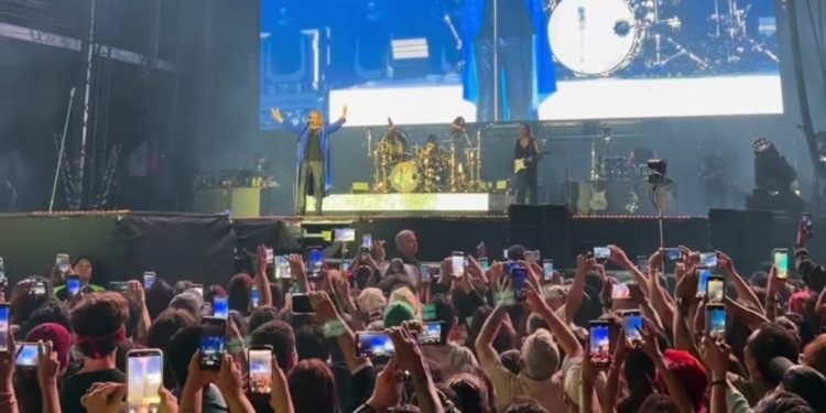 Maná reúne a 170 mil personas en histórico concierto gratuito en La Minerva