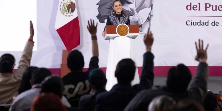 Sheinbaum desea suerte al ‘Tri’
