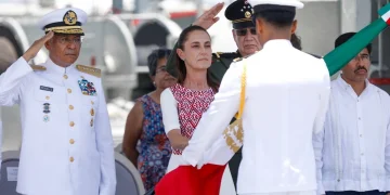 Sheinbaum llama a defender la patria
