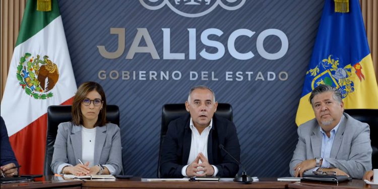 Anuncian plan integral para mejorar el agua en el Área Metropolitana