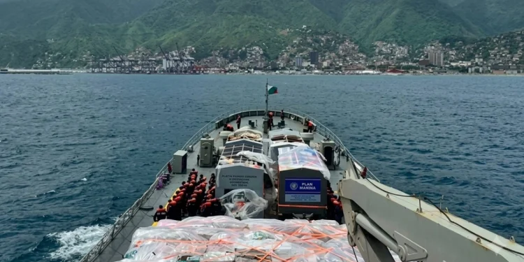 México entrega más de 388 toneladas de ayuda a Venezuela tras los sismos